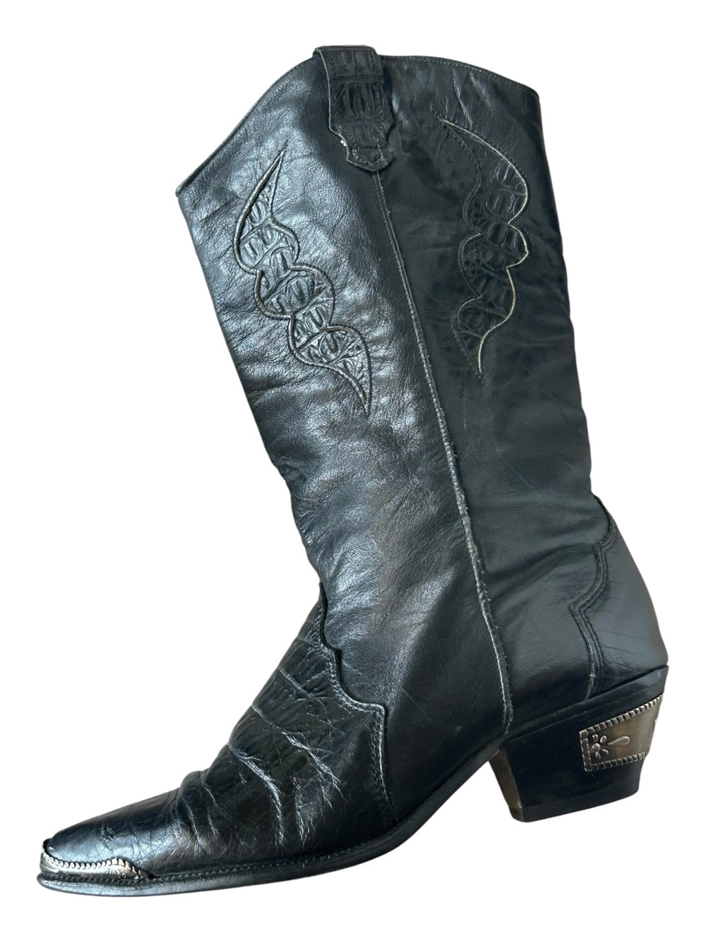 Dingo Women's Black Leather Western Cowboy Boot with Metal Accents Size 8